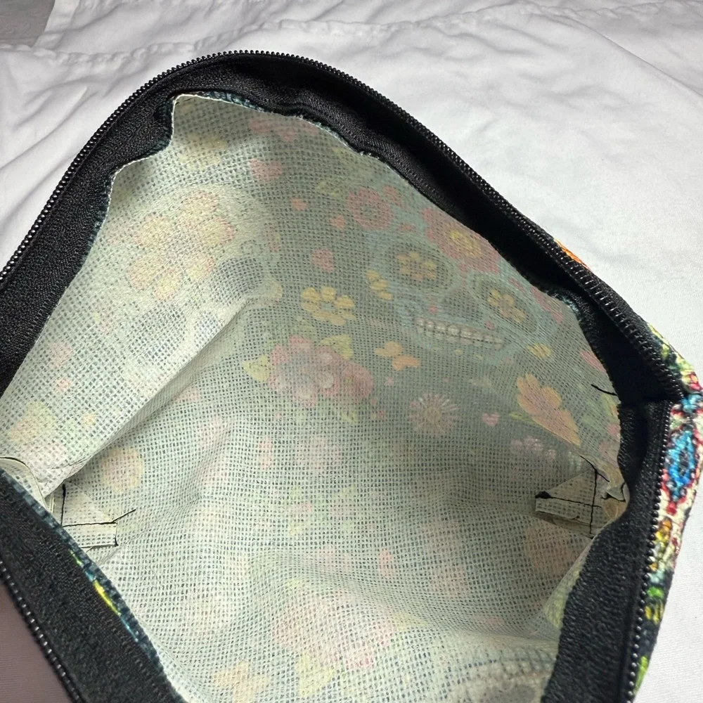 Skull Print Makeup Bag